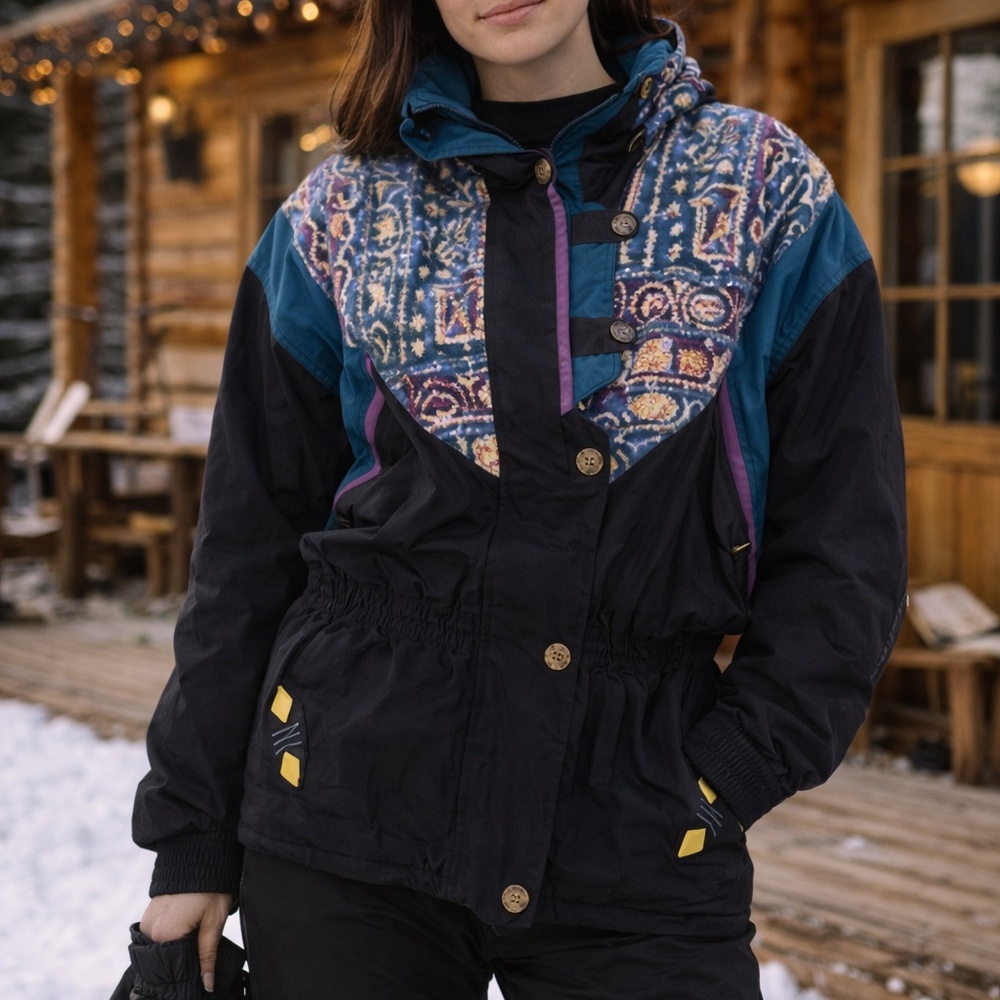 Vintage 80s 90s Retro Nordica Altia Embroidered Ski Snow Parka Jacket 10